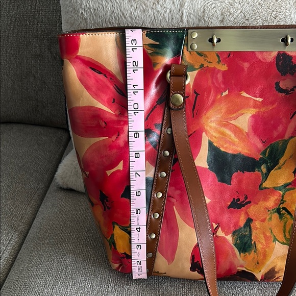 Patricia Nash Red and Orange Artistic leather Benvenuto Tote NWT - Picture 15 of 16